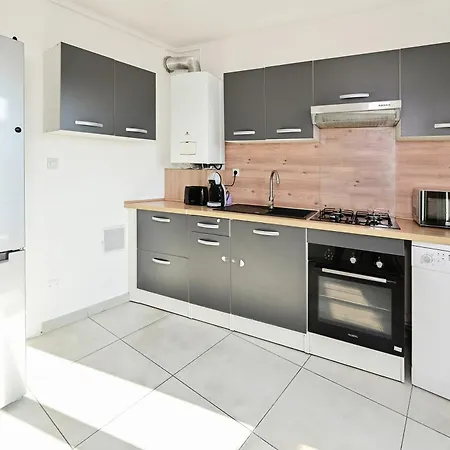 Le Coeur De - 20min De La Gare Appartamento *